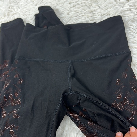 Lululemon Mapped Out High Rise Tight 28" *Camo Black / Brick - Picture 2 of 5